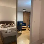 Dabrowka Cieplice Zdroj *