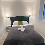Dabrowka Cieplice Zdroj Lägenhet