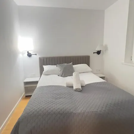 Dabrowka Cieplice Zdroj Apartment *