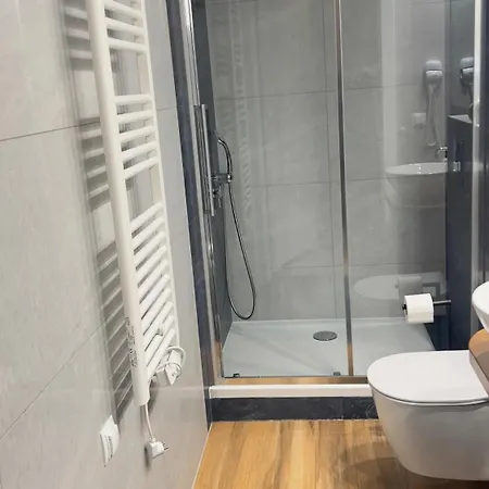 Dabrowka Cieplice Zdroj Apartment